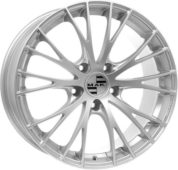 MAK Rennen 8,00x18 5x110,00 ET33,00
