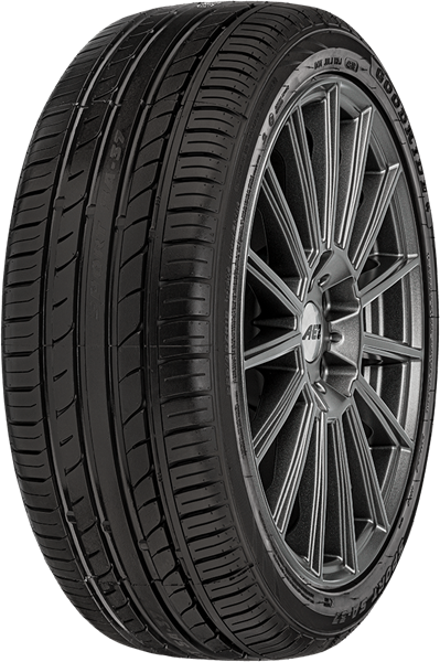 West Lake SA37 225/40 R18 92 W XL