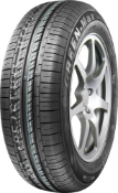 Gros plan de la bande de roulement Linglong Green-Max EcoTouring 235/75 R15 105 T