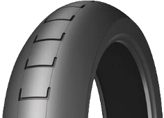 Gros plan de la bande de roulement Michelin Power SuperMoto 120/80 R16 Avant TL NHS