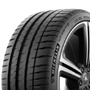 Gros plan de la bande de roulement Michelin Pilot Sport 4 245/35 R19 93 Y RUN ON FLAT ZP, XL, ZR