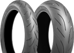 Gros plan de la bande de roulement Bridgestone S21 190/55ZR17 (75 W) Arrière TL F