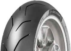 Gros plan de la bande de roulement Dunlop SportSmart TT 160/60 R17 69 H Arrière TL