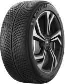 Gros plan de la bande de roulement Michelin Pilot Alpin 5 SUV 235/50 R21 101 V