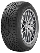 Gros plan de la bande de roulement Riken Snow 205/65 R16 95 H