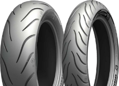 Gros plan de la bande de roulement Michelin Commander III Touring 120/70 B21 68 H Avant TL/TT M/C RF
