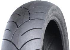 Gros plan de la bande de roulement Deli Tire SB-105 130/70-16 61 P Arrière TL