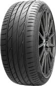 Gros plan de la bande de roulement Maxxis Victra Sport 5 VS5 SUV 235/65 R18 106 W