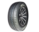 Gros plan de la bande de roulement Royal Black Royal Winter VAN 185/80 R14 102/100 R C