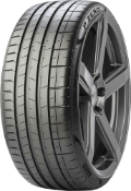 Gros plan de la bande de roulement Pirelli P Zero (PZ4) 245/35 R18 92 Y XL, S.C.