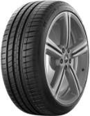 Gros plan de la bande de roulement Michelin PILOT SPORT 3 215/45 R16 90 V XL, AO, DT1