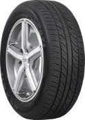Gros plan de la bande de roulement Nexen CP671 215/70 R16 100 H